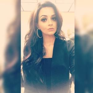 Meet your Posher, Katelyn